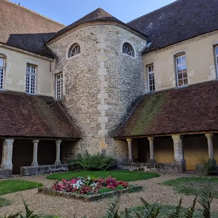 Appartement Les Reflets Du Tournesol Mortagne-au-Perche Buitenkant foto